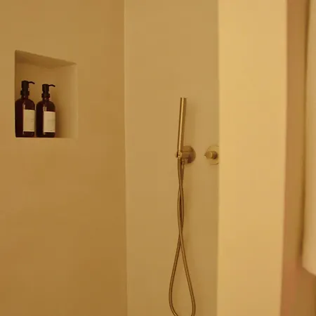 Casa Cinta - Sanctuaire Balinais Avec Baignoire Balneo Et Cinema Prive アパート