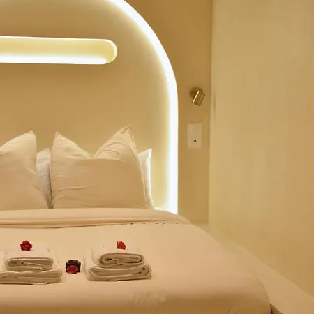 Casa Cinta - Sanctuaire Balinais Avec Baignoire Balnéo Et Cinéma Privé * Croix