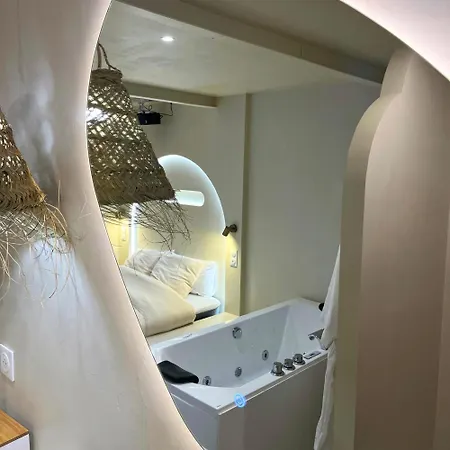 Casa Cinta - Sanctuaire Balinais Avec Baignoire Balneo Et Cinema Prive *